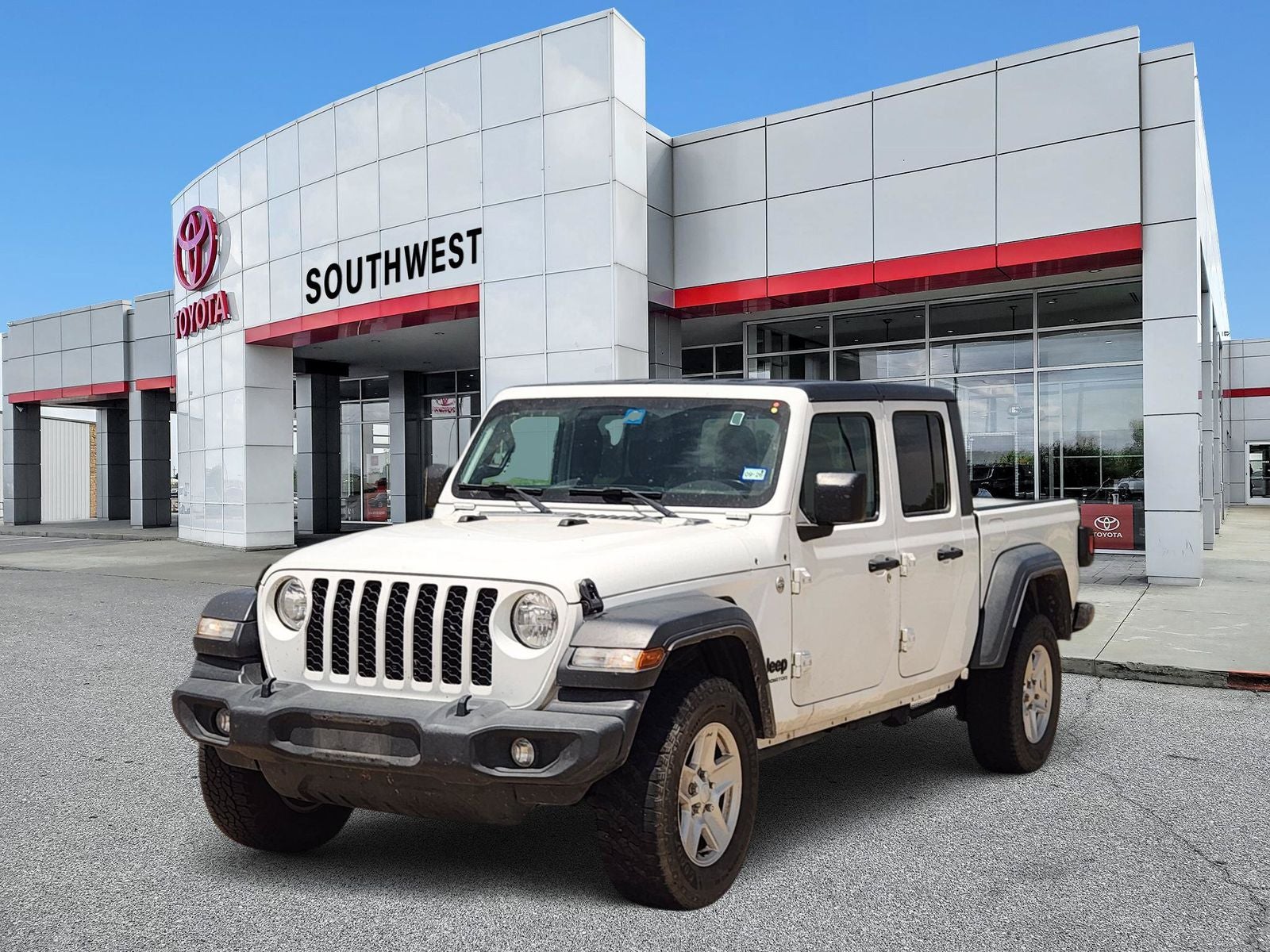 2020 Jeep Gladiator — side profile view