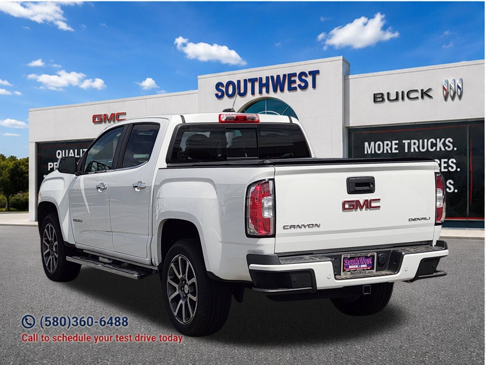 2020 GMC Canyon — interior view